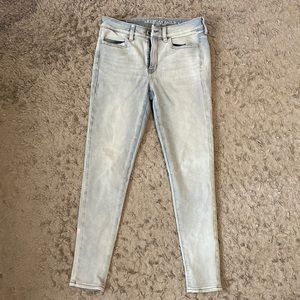 American Eagle jeans size 6